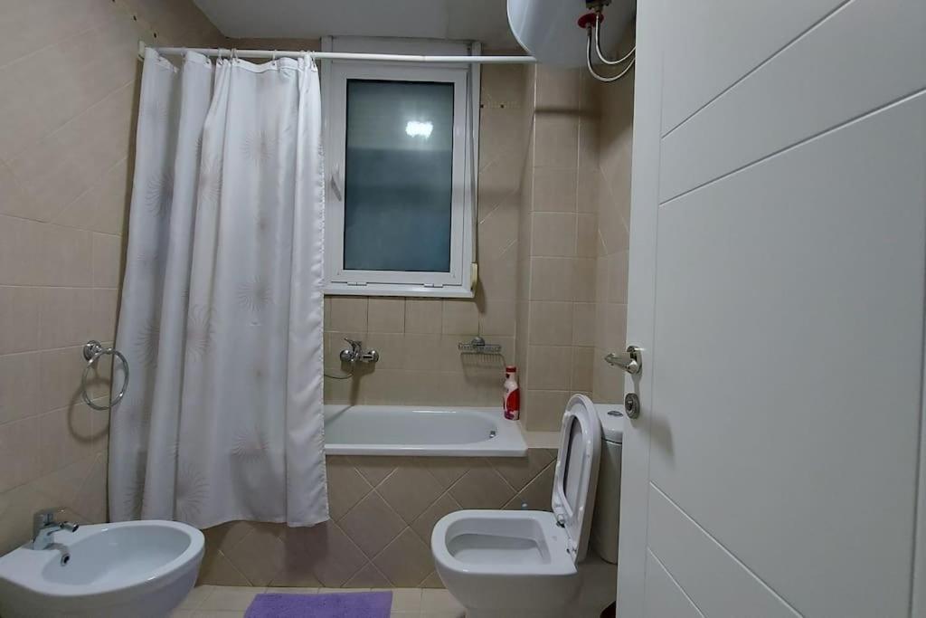 Hotel apartamentowy Tranquil Oasis For Two Selitë e Vogël